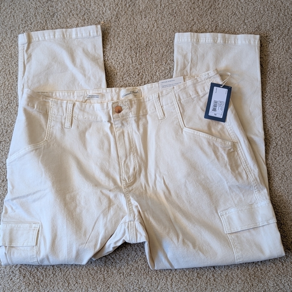 New With Tags Universal Thread High Rise Slim Straight Off-white Pants Size 16